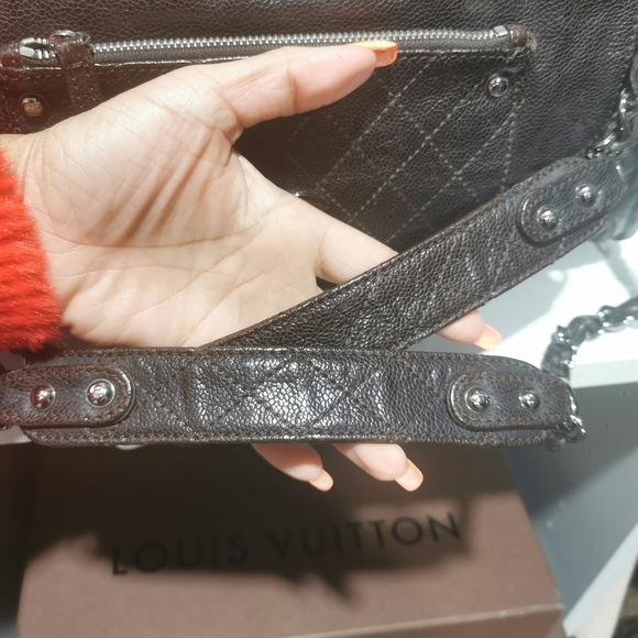 100% Authentic Chanel Grazed Caviar Pocket In The City Shoulder Bag  Brown - Picture 3 of 16